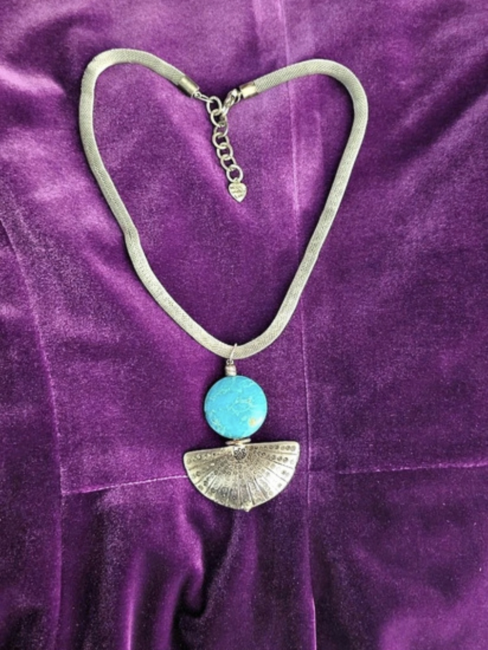 Silver Turquoise Pendant Necklace in Silver & Blue